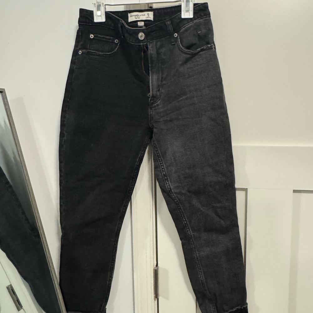 Abercrombie & Fitch Women's Black Skinny Jeans